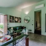 Διαμέρισμα L'orangerie Di Mayer - Myhomeincomo
