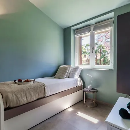Daire L'orangerie Di Mayer - Myhomeincomo